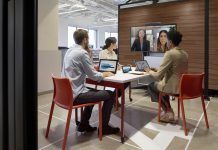 Un estudio de POLY identifica 12 consideraciones clave para la gestión del trabajo híbrido