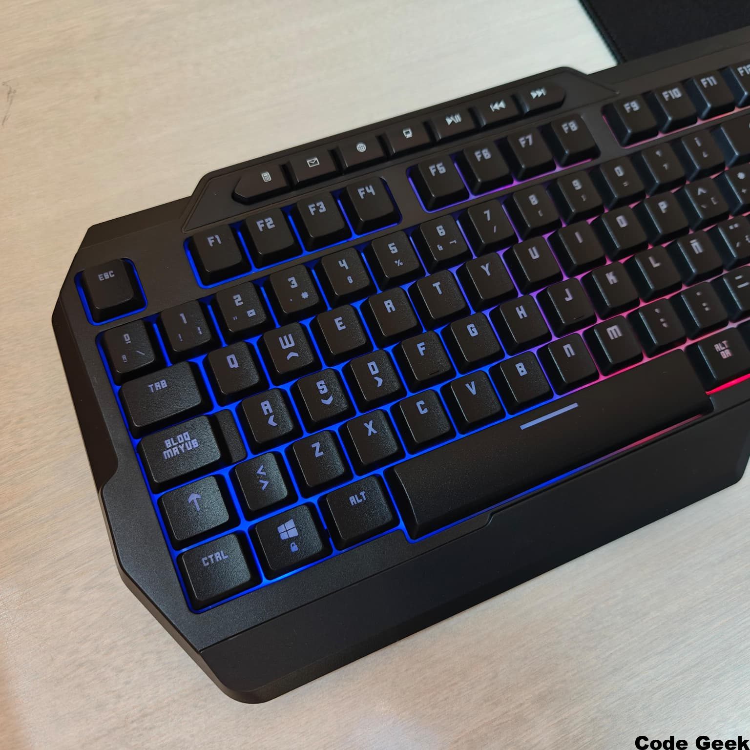 Auriculares Krom Kenta Cableado