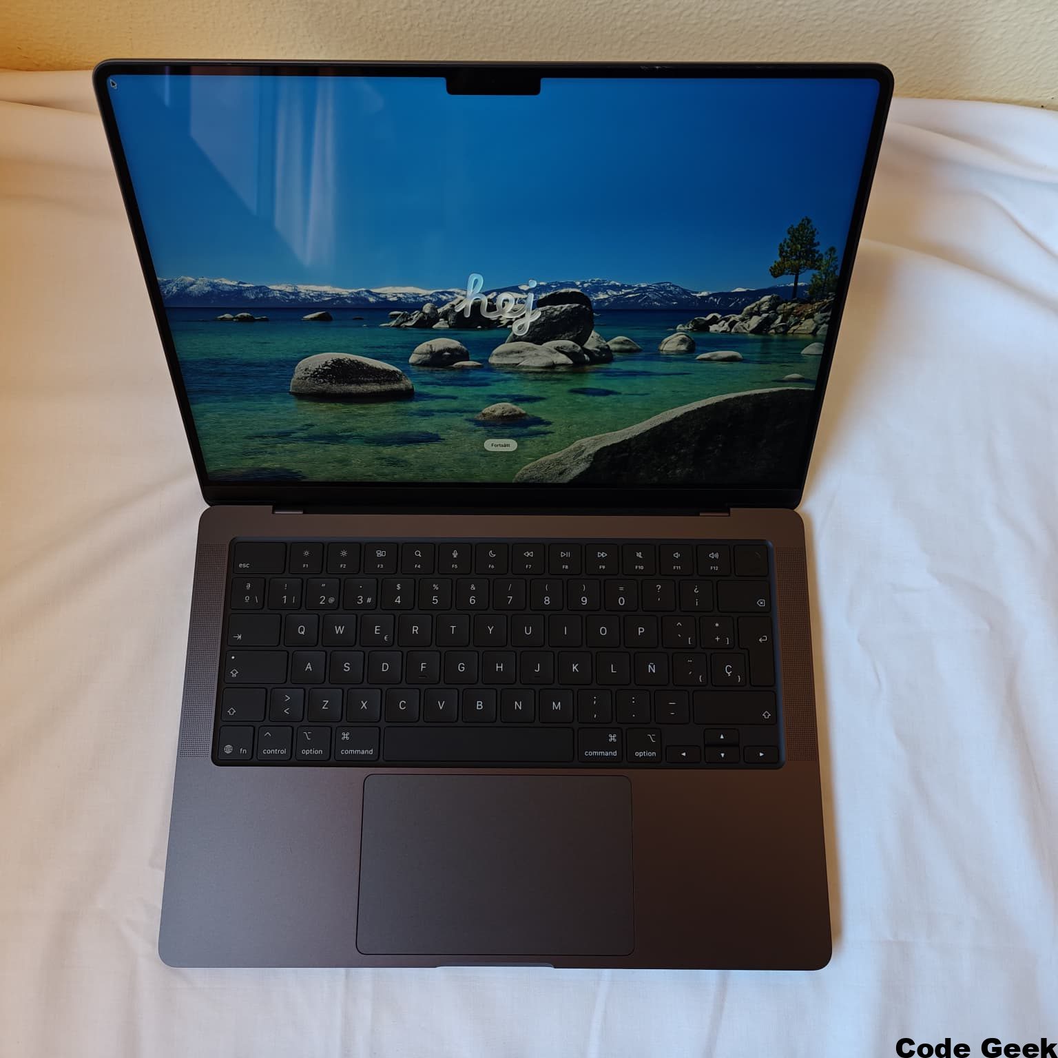 MacBook Pro M5 Puertos Thunderbolt